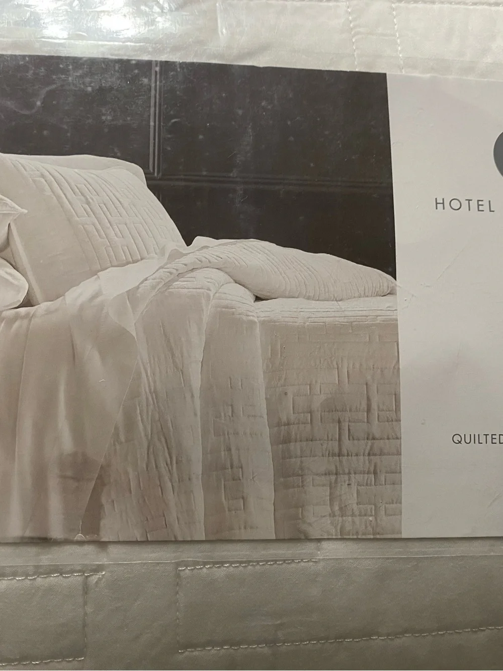 Hotel Collection Chain Links Coverlet Set, King 110x96 In